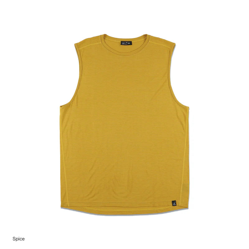 ALL ELEVATION SLEEVELESS M’s