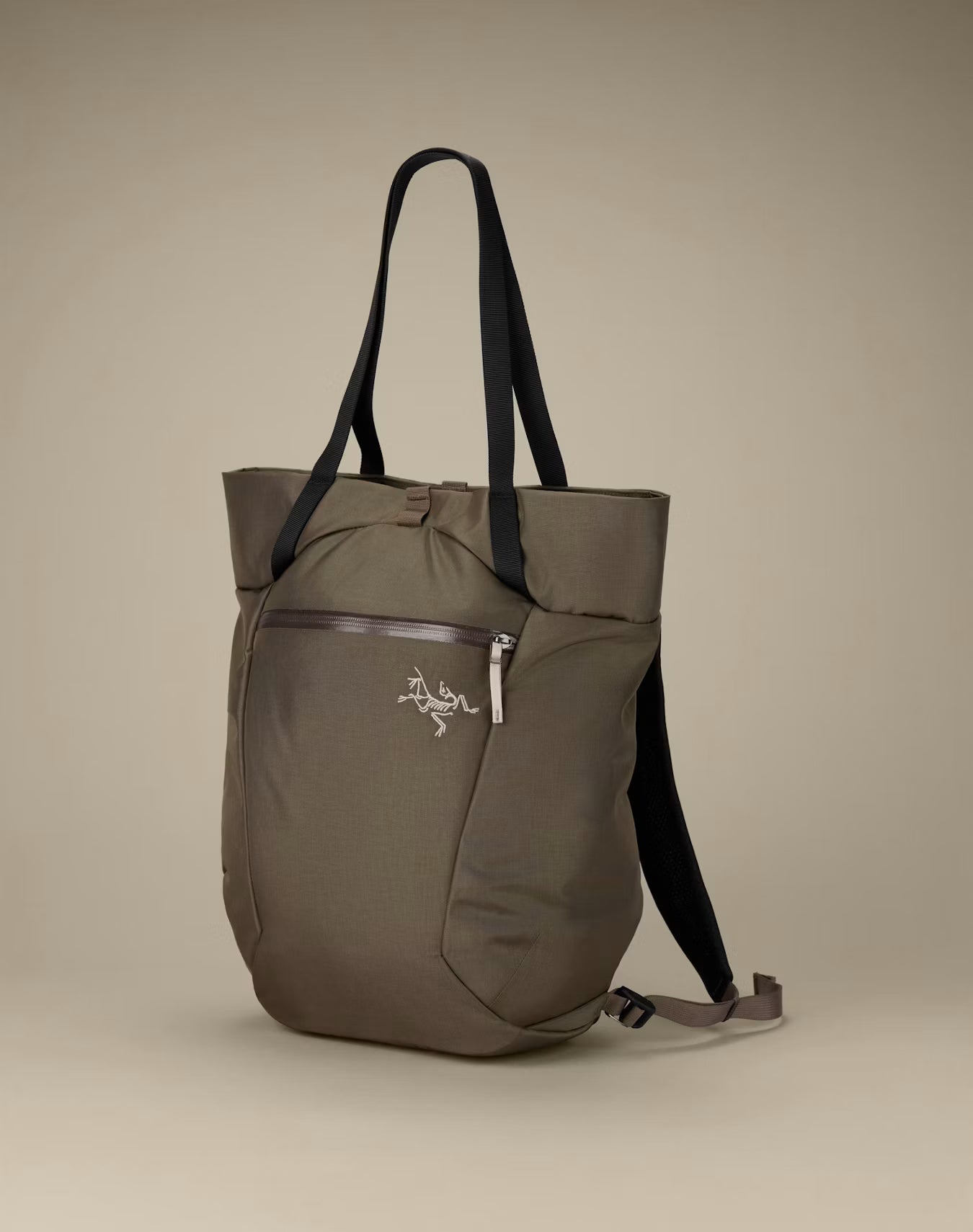 Axios 20 Tote