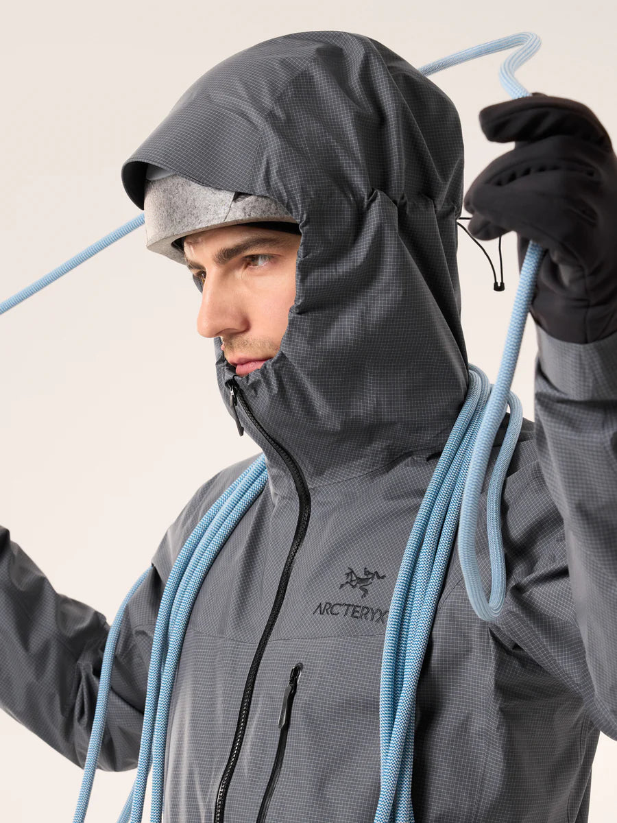 Alpha Lightweight Jacket M