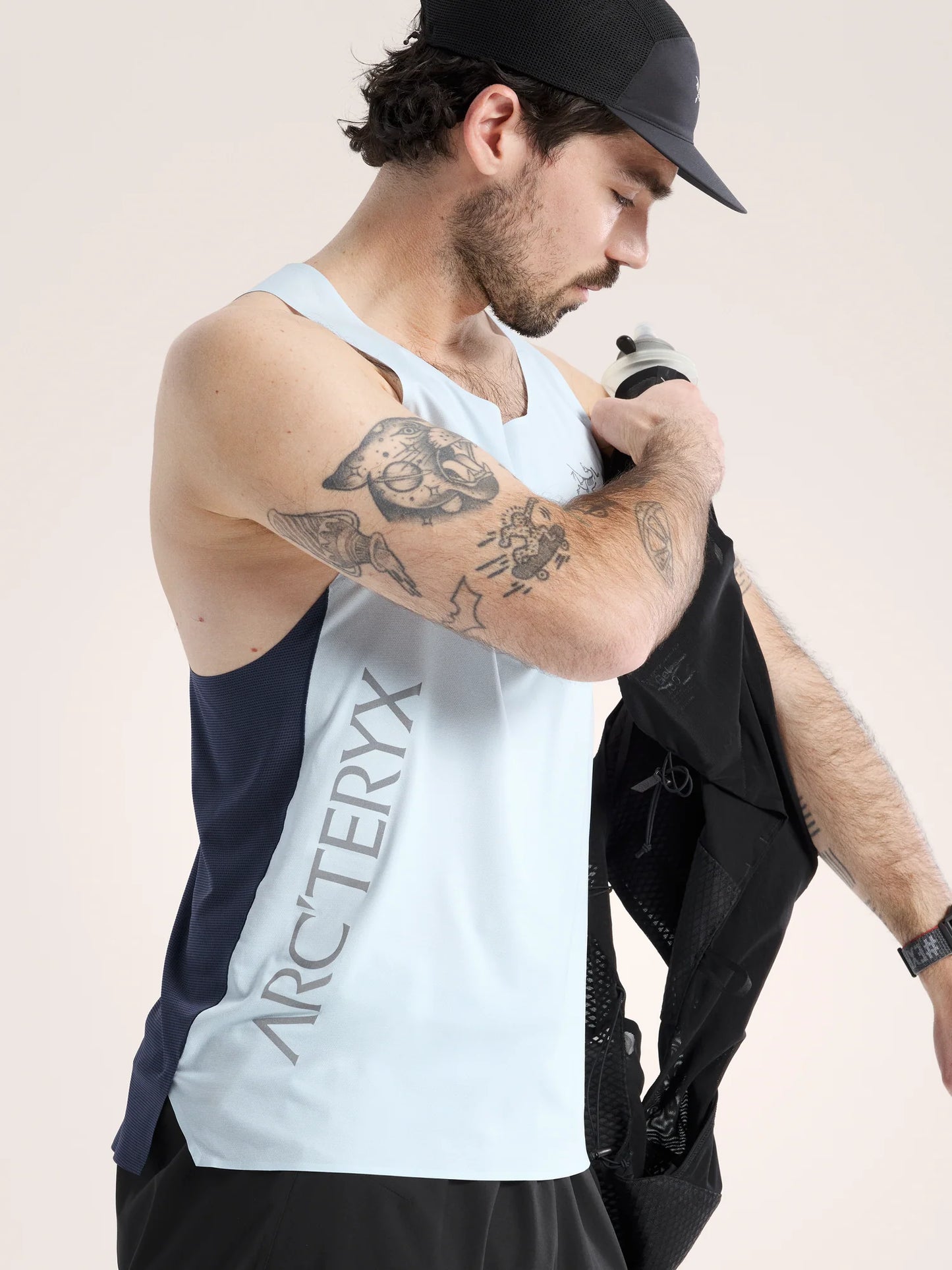 Norvan Downword Logo Tank M