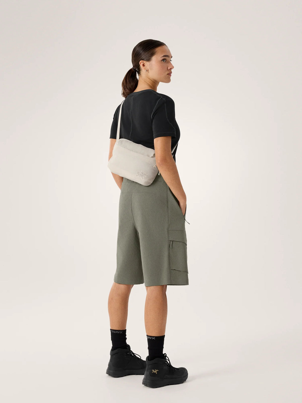 Heliad Crossbody